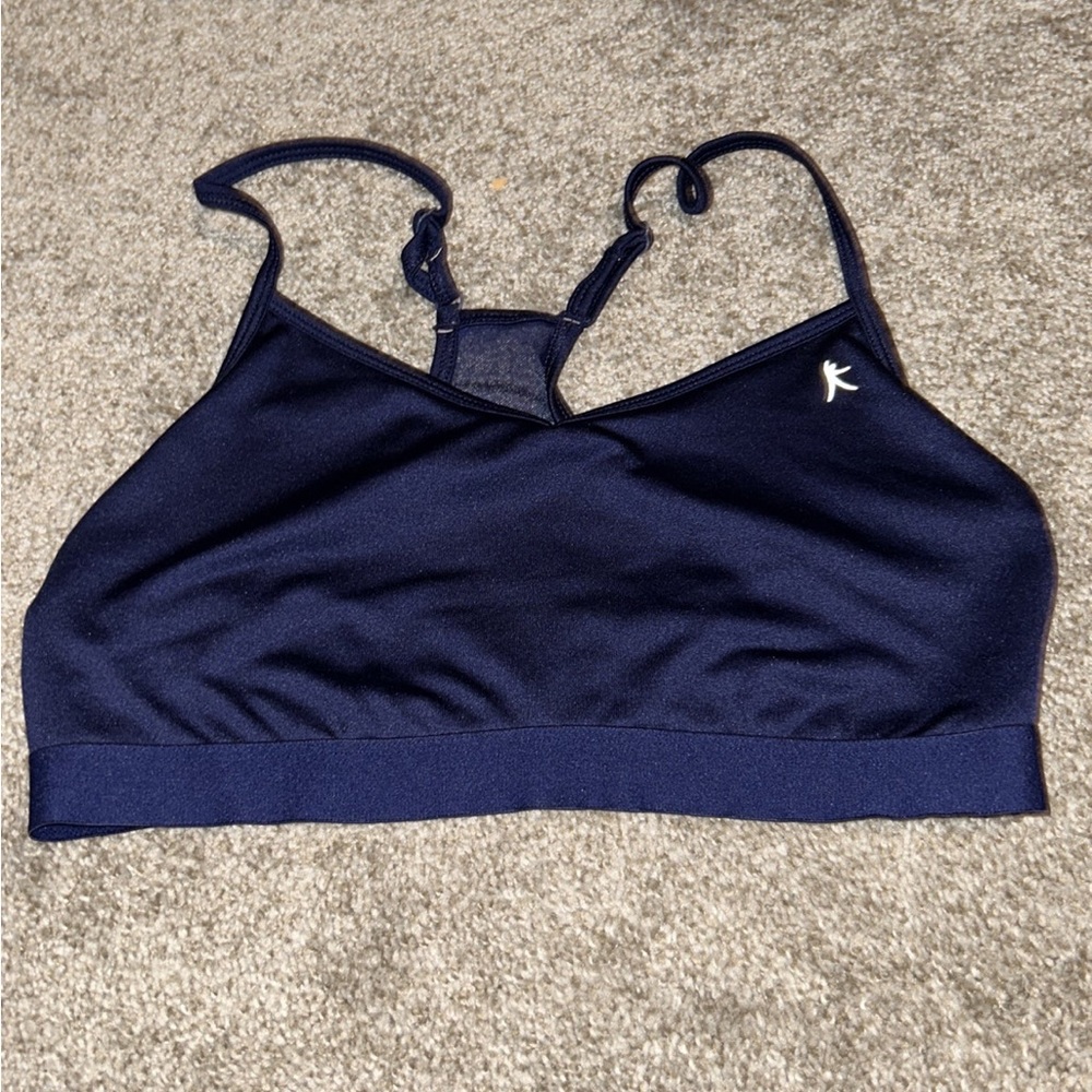 Danskin now sports bra size medium